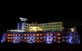 Sun Hills Suites Hotel